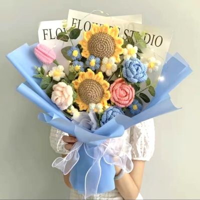 Freya Crochet Blue Bouquet
