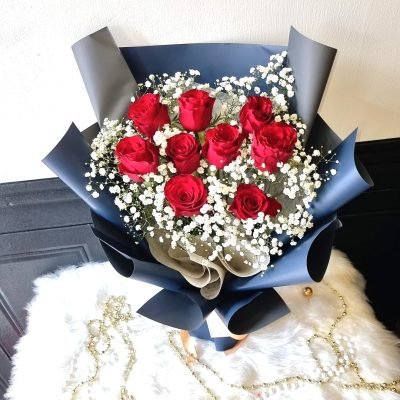 Red Lux Rose Bouquet