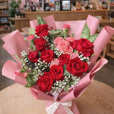 JENNY BLOOMS BOUQUET (VDAY)